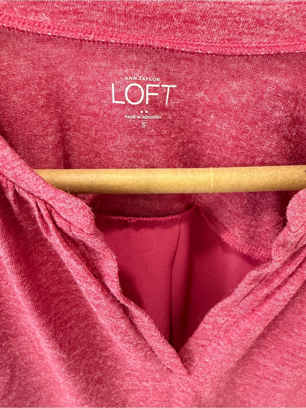 LOFT Heathered Raspberry Long-Sleeve Split-Neck Top - Picture 2 of 3